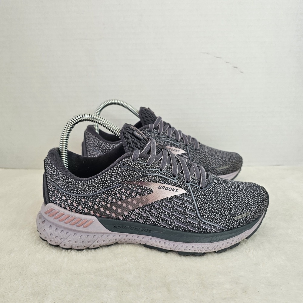 Brooks Adrenaline GTS 21 Women's Shoes  Size 6.5B Gray Running Sneakers